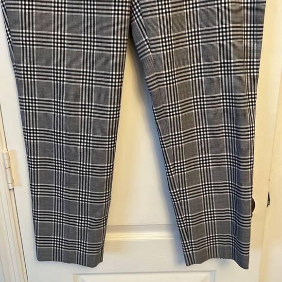Hugo Boss Plaid Straight Leg Pants - Picture 5 of 13